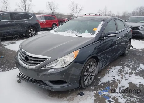 2013 Hyundai Sonata Limited 2.0T z USA, uszkodzony, nr VIN 5NPEC4AB1DH614083
